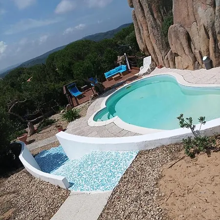 Bed and breakfast Con Piscina Privata! 3*