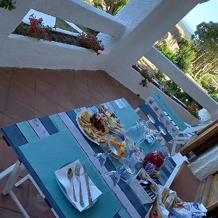 Bed and breakfast Con Piscina Privata! Rena Majore