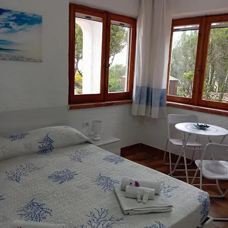 Oda ve Kahvaltı Con Piscina Privata!