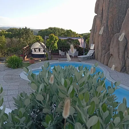 Bed and breakfast Con Piscina Privata! Rena Majore
