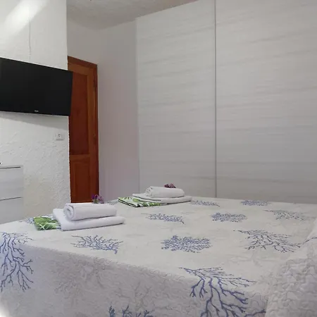 Con Piscina Privata!