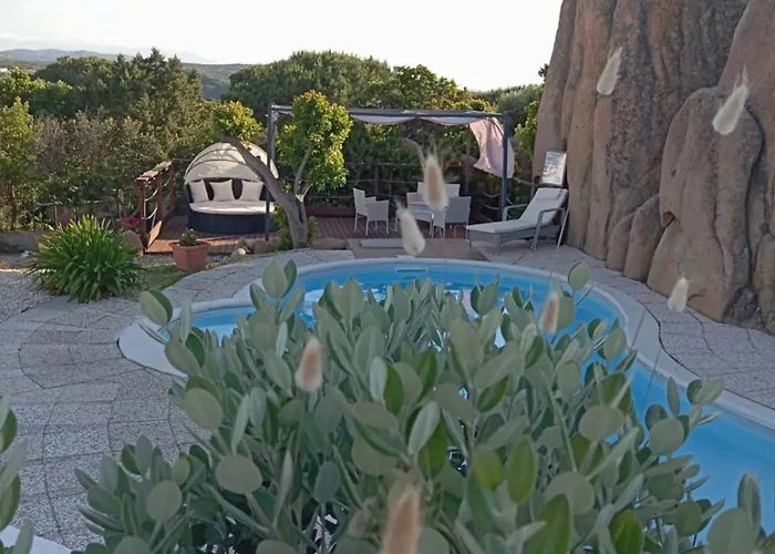 Bed & Breakfast Con Piscina Privata! Rena Majore