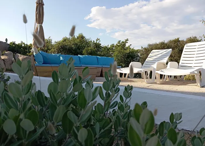 Con Piscina Privata! 3*