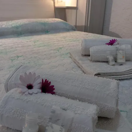 Con Piscina Privata! Bed & Breakfast *